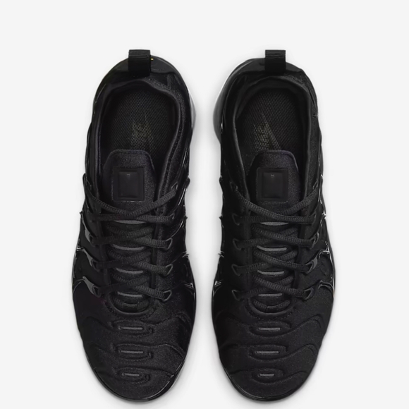 Nike Air Vapormax Plus Triple Black - Picture 8 of 10